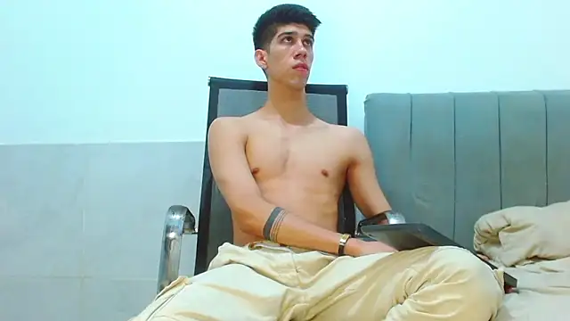 jhony-sex online show from 2, 7, 2026