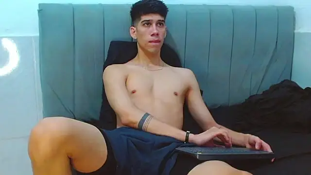 jhony-sex online show from 22, 7, 2026