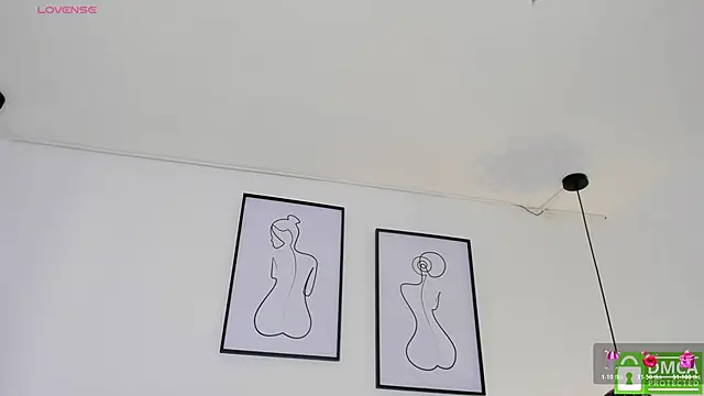 Susan-Sweet-7 online show from 10, 4, 2026