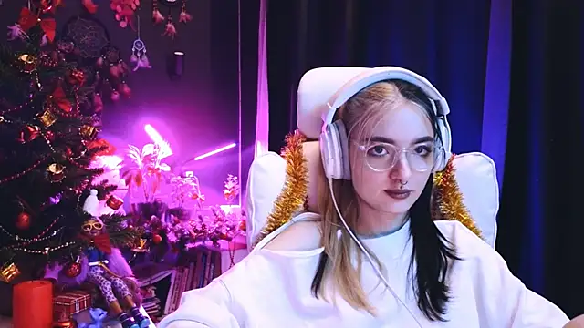 Avi Nile online show from 11, 12, 2024