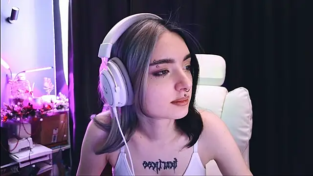 Avi Nile online show from 20, 1, 2025