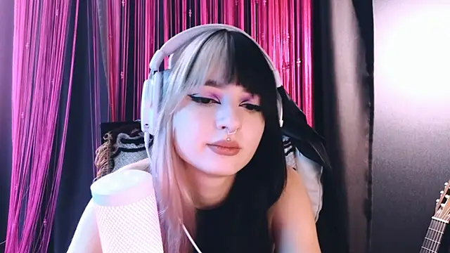 Avi Nile online show from 11, 9, 2025