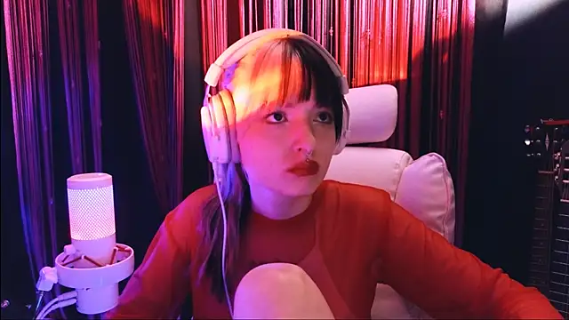 Avi Nile online show from 16, 12, 2025