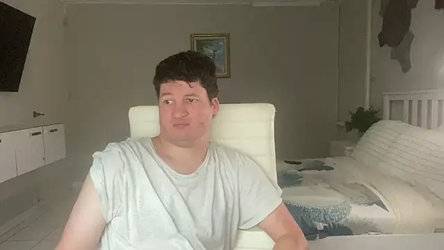 Lorenzo hernandez online show from 11, 2, 2025