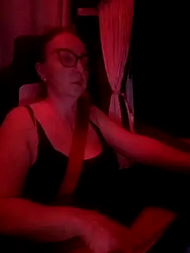 cuplubijoanna online show from 1, 3, 2025