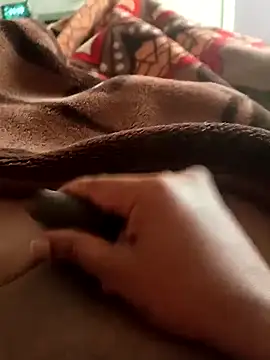 SexyMama boy online show from 4, 10, 2025