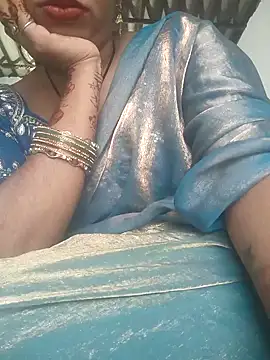 Snapshot of Simaran_bhabhi chatting on 4, 10, 2025 Simaran bhabhi online show from 4, 10, 2025
