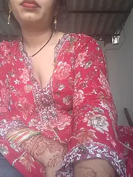 Snapshot of Simaran_bhabhi chatting on 15, 10, 2025 Simaran bhabhi online show from 15, 10, 2025