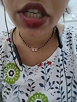 Simaran bhabhi online show from 4, 6, 2026