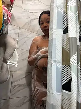 Snapshot of 1BeautyN1Beast chatting on 7, 12, 2024 1BeautyN1Beast online show from 7, 12, 2024