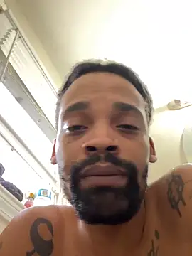 Snapshot of 1BeautyN1Beast chatting on 11, 12, 2024 1BeautyN1Beast online show from 11, 12, 2024