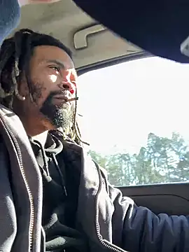 Snapshot of 1BeautyN1Beast chatting on 24, 12, 2024 1BeautyN1Beast online show from 24, 12, 2024