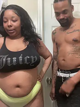 Snapshot of 1BeautyN1Beast chatting on 2, 2, 2025 1BeautyN1Beast online show from 2, 2, 2025