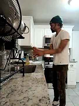 Snapshot of 1BeautyN1Beast chatting on 14, 2, 2025 1BeautyN1Beast online show from 14, 2, 2025