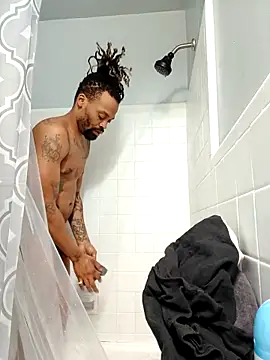 Snapshot of 1BeautyN1Beast chatting on 18, 2, 2025 1BeautyN1Beast online show from 18, 2, 2025