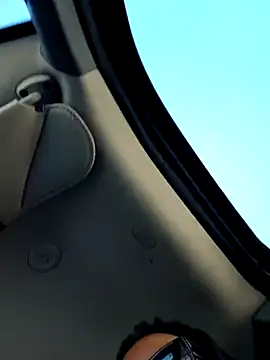 Snapshot of 1BeautyN1Beast chatting on 3, 3, 2025 1BeautyN1Beast online show from 3, 3, 2025