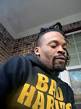 Snapshot of 1BeautyN1Beast chatting on 23, 11, 2025 1BeautyN1Beast online show from 23, 11, 2025