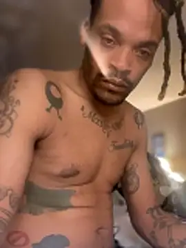 Snapshot of 1BeautyN1Beast chatting on 21, 12, 2025 1BeautyN1Beast online show from 21, 12, 2025