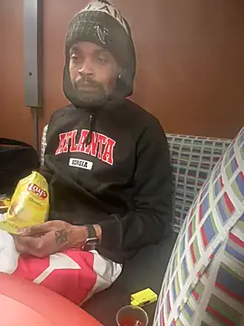 Snapshot of 1BeautyN1Beast chatting on 9, 1, 2026 1BeautyN1Beast online show from 9, 1, 2026