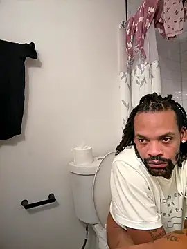 Snapshot of 1BeautyN1Beast chatting on 17, 1, 2026 1BeautyN1Beast online show from 17, 1, 2026