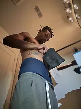 Snapshot of 1BeautyN1Beast chatting on 26, 2, 2026 1BeautyN1Beast online show from 26, 2, 2026