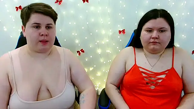 Snapshot of BeckyAndHellen chatting on 15, 1, 2026 BeckyAndHellen online show from 15, 1, 2026