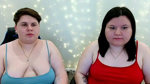 Snapshot of BeckyAndHellen chatting on 20, 5, 2026 BeckyAndHellen online show from 20, 5, 2026