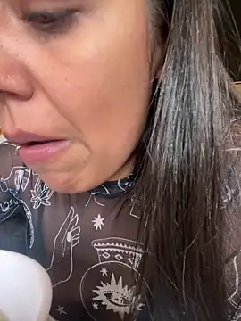 Samy Vegaa online show from 4, 3, 2025