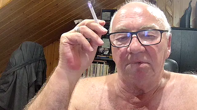 Snapshot of biggandybig chatting on 31, 5, 2026 biggandybig online show from 31, 5, 2026