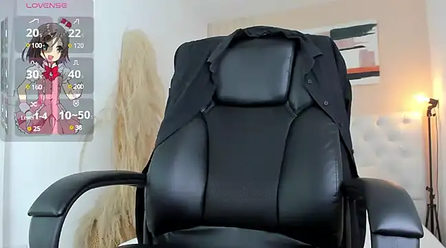 Snapshot of LOISE-XX chatting on 21, 12, 2024 LOISE-XX online show from 21, 12, 2024