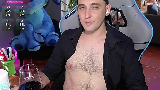 Snapshot of Gil_gamesh90 chatting on 26, 7, 2026 Gil gamesh90 online show from 26, 7, 2026