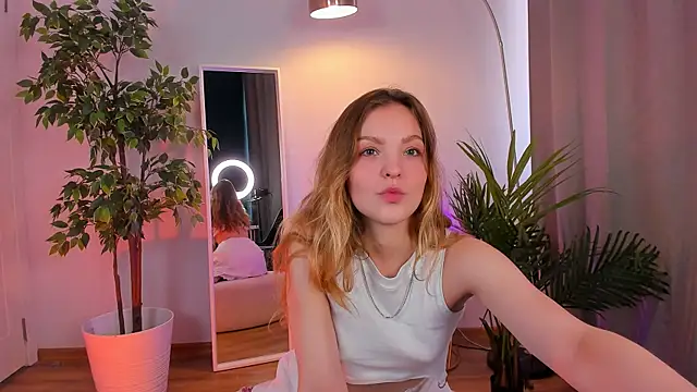 stay with alice online show from 11, 9, 2025