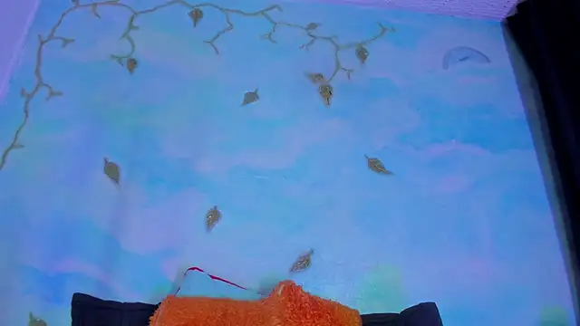 SaturnooStonee online show from 4, 12, 2025