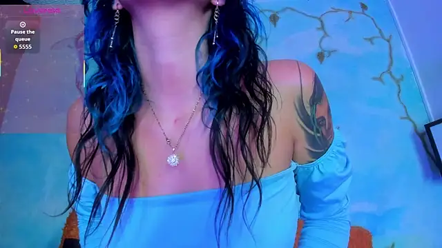 SaturnooStonee online show from 10, 4, 2026