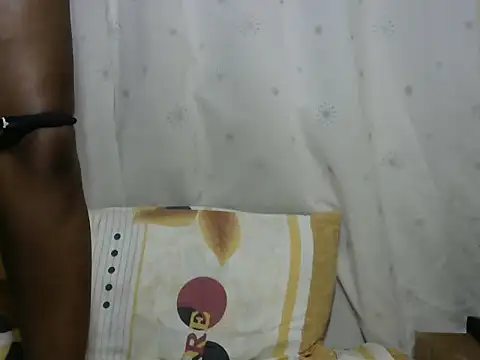 pussified shawrie01 online show from 8, 11, 2025