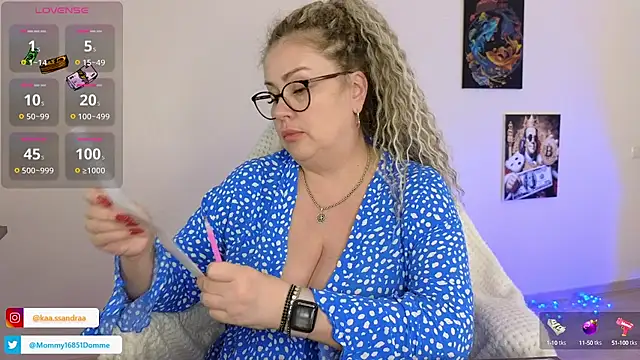 misskaassandraa online show from 22, 1, 2025