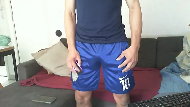 Snapshot of funguybr36 chatting on 27, 9, 2025 funguybr36 online show from 27, 9, 2025