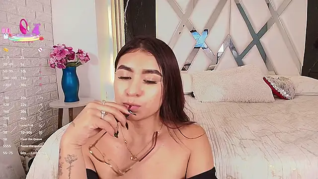 Zayda 1 online show from 6, 3, 2025