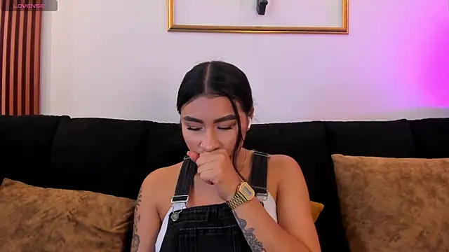 Zayda 1 online show from 7, 10, 2025