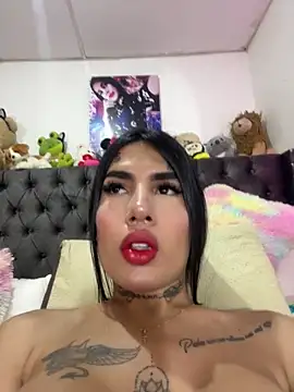 saragill323 online show from 18, 1, 2025