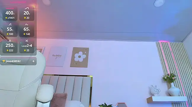 Snapshot of Cristall_Bunny chatting on 8, 2, 2025 Cristall Bunny online show from 8, 2, 2025