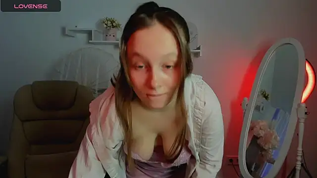 Snapshot of Ketrin_n_ chatting on 27, 1, 2025 Ketrin n online show from 27, 1, 2025