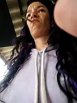 rebekka simpson online show from 25, 3, 2026