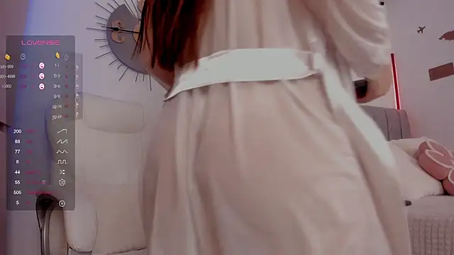 Snapshot of imsofia_ chatting on 26, 9, 2025 imsofia  online show from 26, 9, 2025