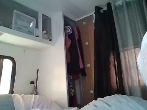 Snapshot of allissonw13 chatting on 21, 2, 2025 allissonw13 online show from 21, 2, 2025