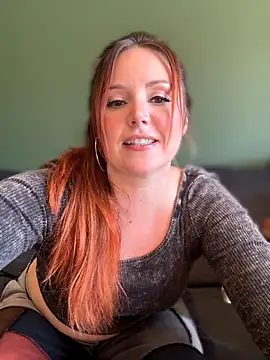 Snapshot of Blaze_Baby chatting on 21, 10, 2025 Blaze Baby online show from 21, 10, 2025