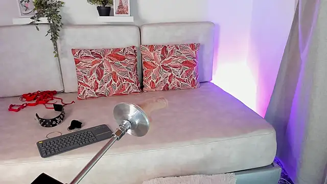 Malka Burning online show from 13, 2, 2025