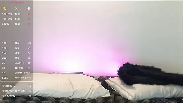 succubot online show from 5, 3, 2025