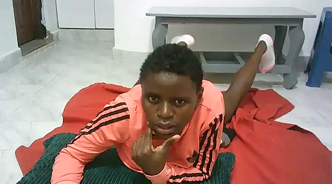 Snapshot of hottgirlval chatting on 12, 3, 2025 hottgirlval online show from 12, 3, 2025