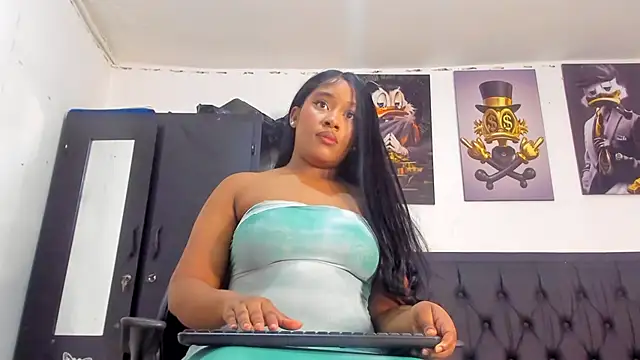 Snapshot of kriixtybrown chatting on 12, 2, 2025 kriixtybrown online show from 12, 2, 2025